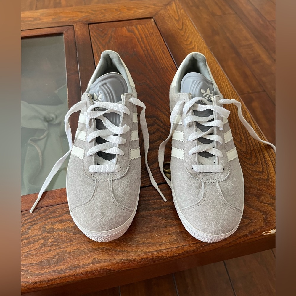 Adidas Gazelle sneakers